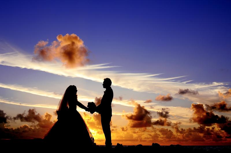 结婚七十年属于什么婚：婚姻从1年到70年分别是什么婚