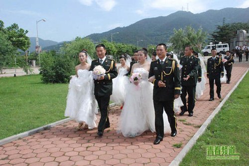 6、军人结婚配偶能随军吗:军官在什么级别家属才可以随军