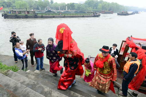 8、中国传统文化婚配大全:中国传统文化资料和灯谜有哪些？